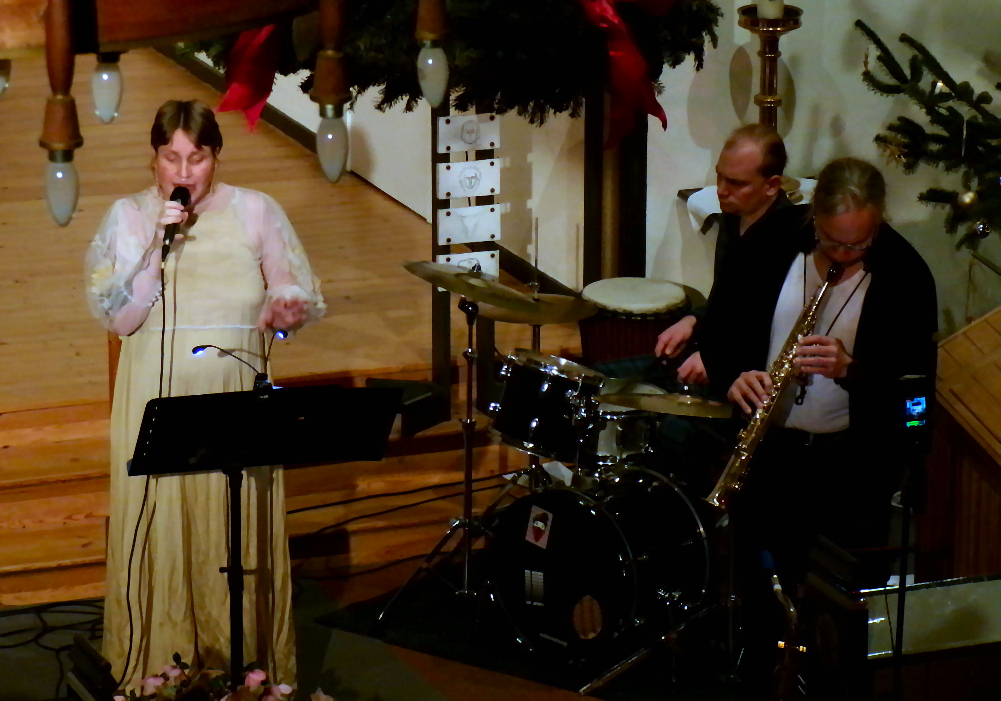 elma - Magdalena Kallabis, Thore Hahn, Jens Tolksdorf