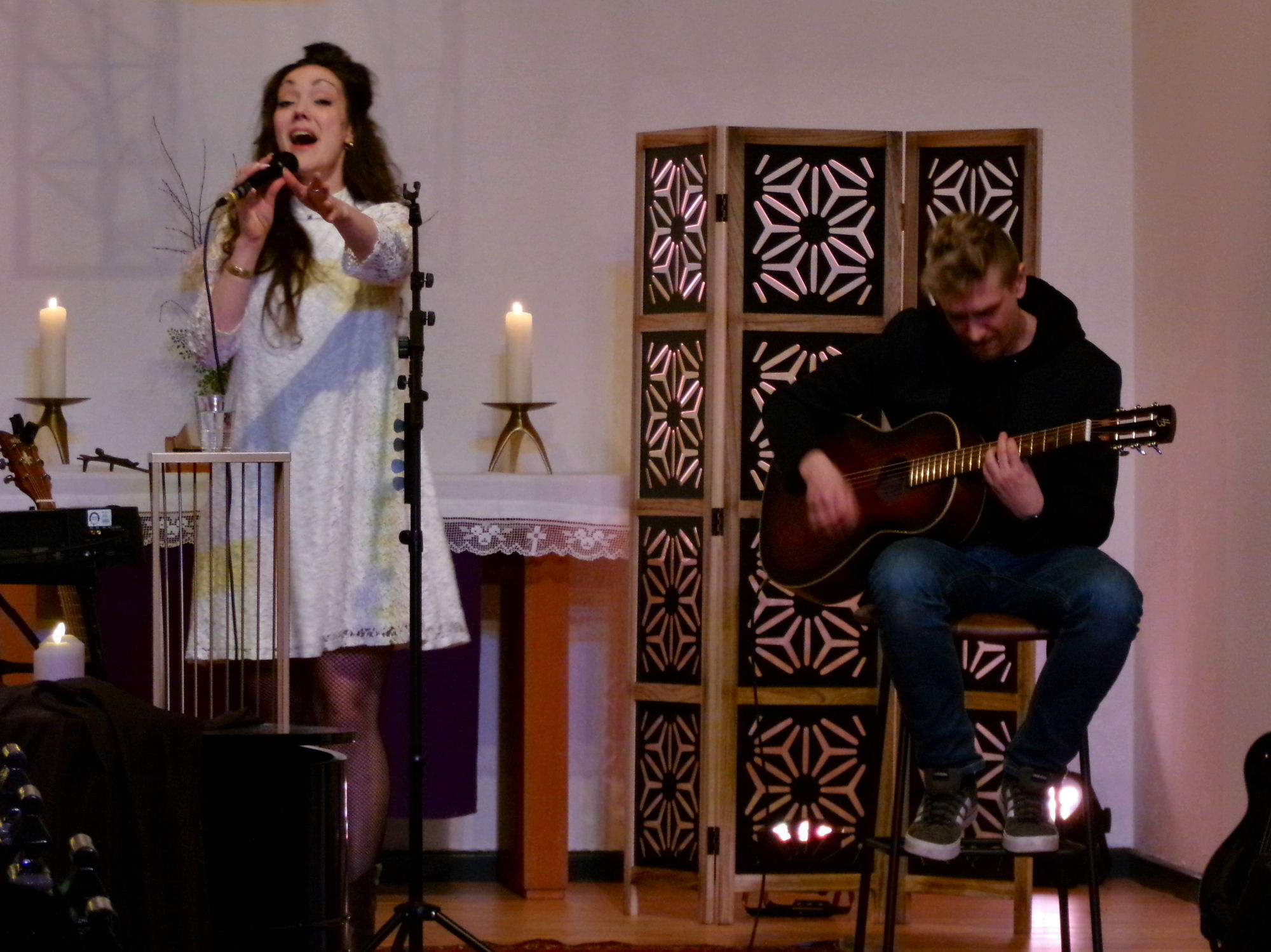 Felice mit ihrem Gitarristen Bruno