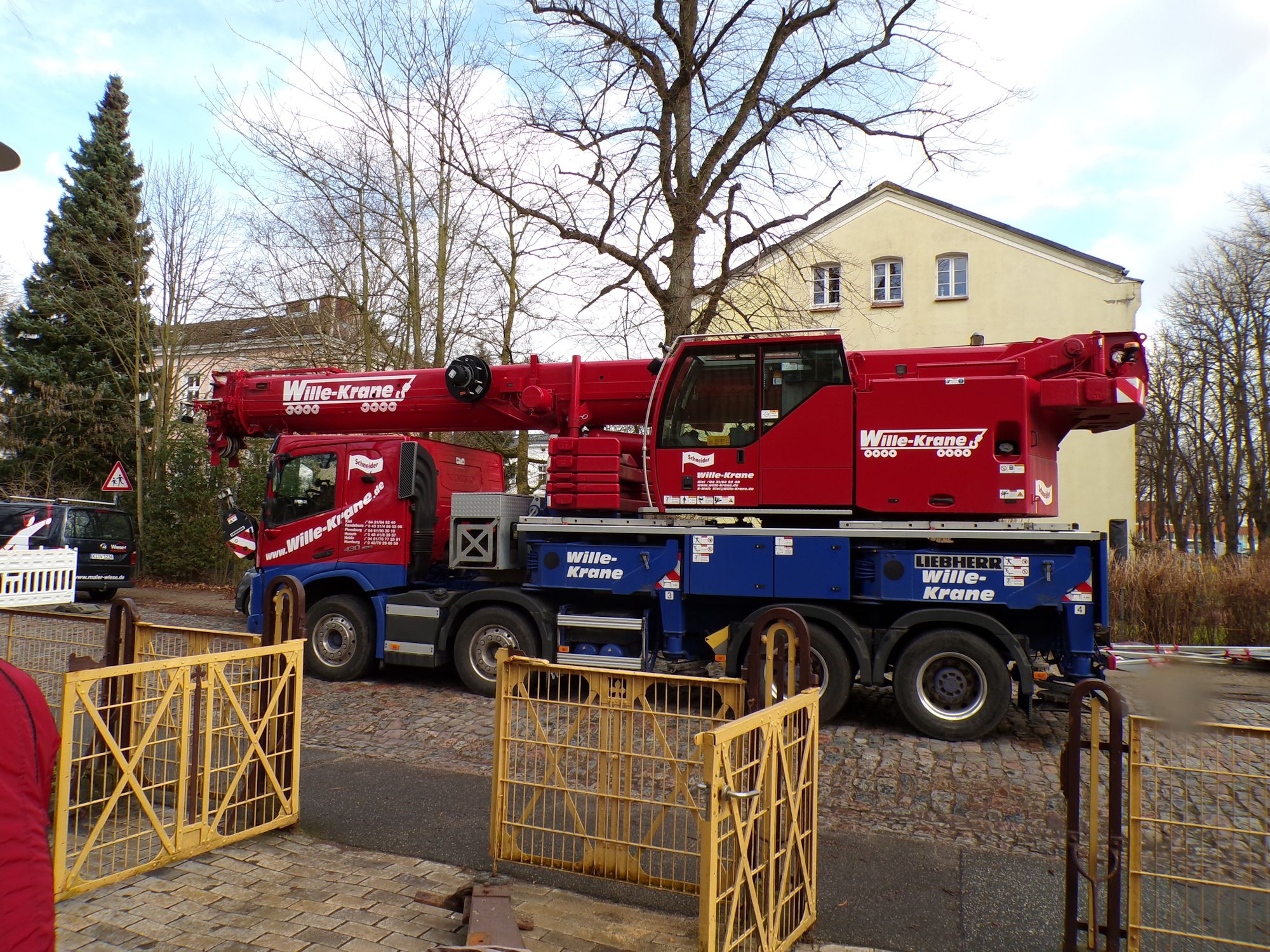 Der Autokran nach dem Einsatz