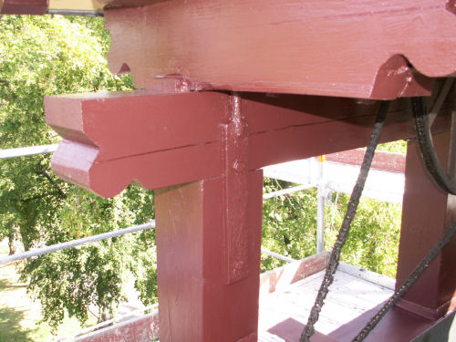 Neue Balken am Glockenstuhl Neue Balken am Glockenstuhl